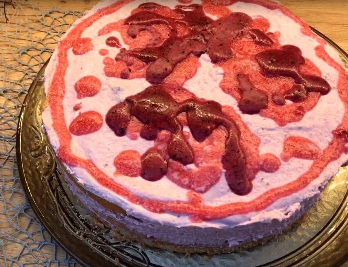 Johannisbeer Bisquittorte Rezeptidee