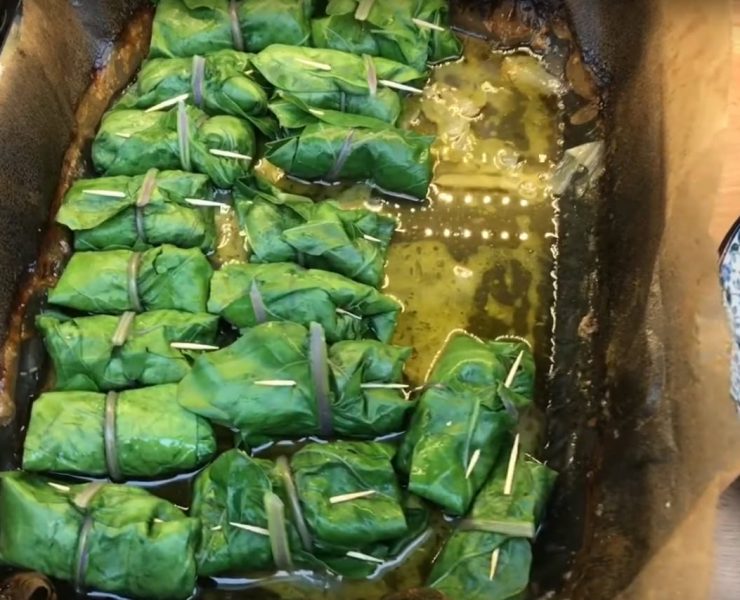 Kohlrabiblätter mit Linsenfüllung