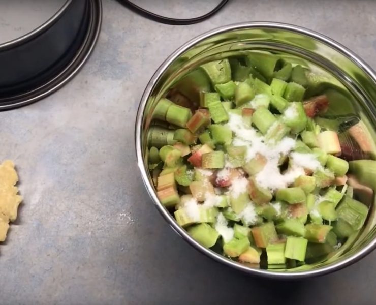 Rhabarber-Frischkäse-Baiser Anleitung